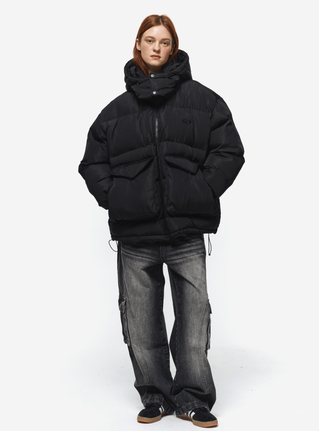 TryTryLook AI fashion example https://static-1326352035.cos.ap-guangzhou.myqcloud.com/style/646f0d28-f8b8-4e8d-bed6-88c42ddbc00d.png