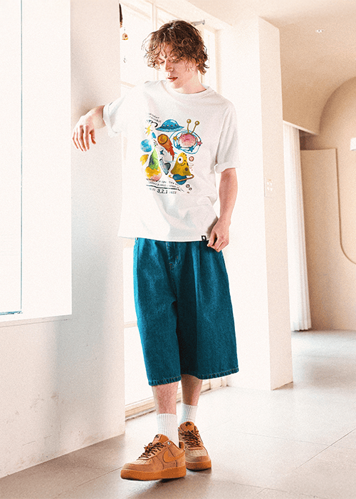 TryTryLook AI fashion example https://static-1326352035.cos.ap-guangzhou.myqcloud.com/style/6a63b625-3e85-4857-ab16-b3befef79e3d.png