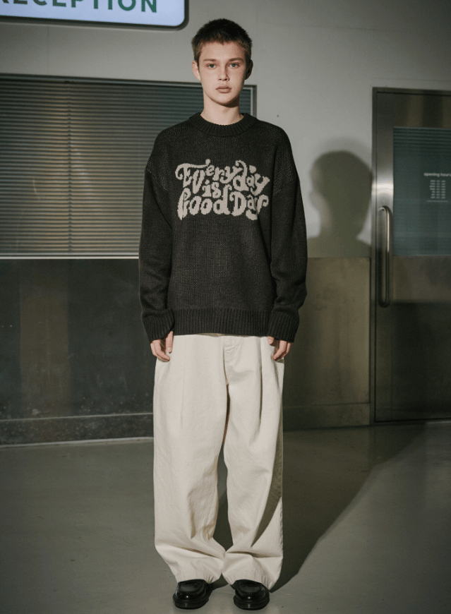 TryTryLook AI fashion example https://static-1326352035.cos.ap-guangzhou.myqcloud.com/style/6b19fae2-aaae-4127-a321-f7673a59ccc9.png