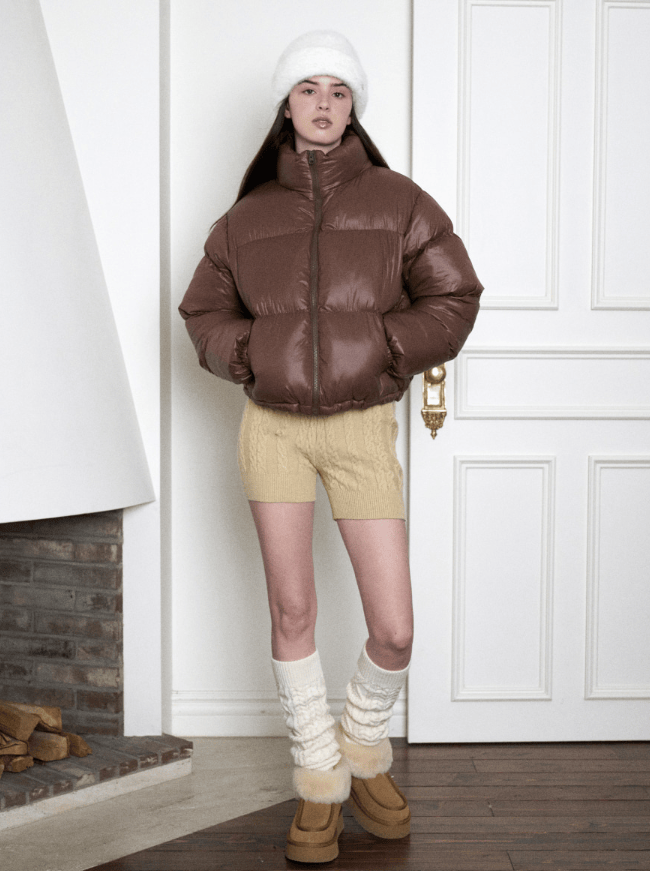 TryTryLook AI fashion example https://static-1326352035.cos.ap-guangzhou.myqcloud.com/style/70636782-2f12-413d-a465-70ccd157de07.png