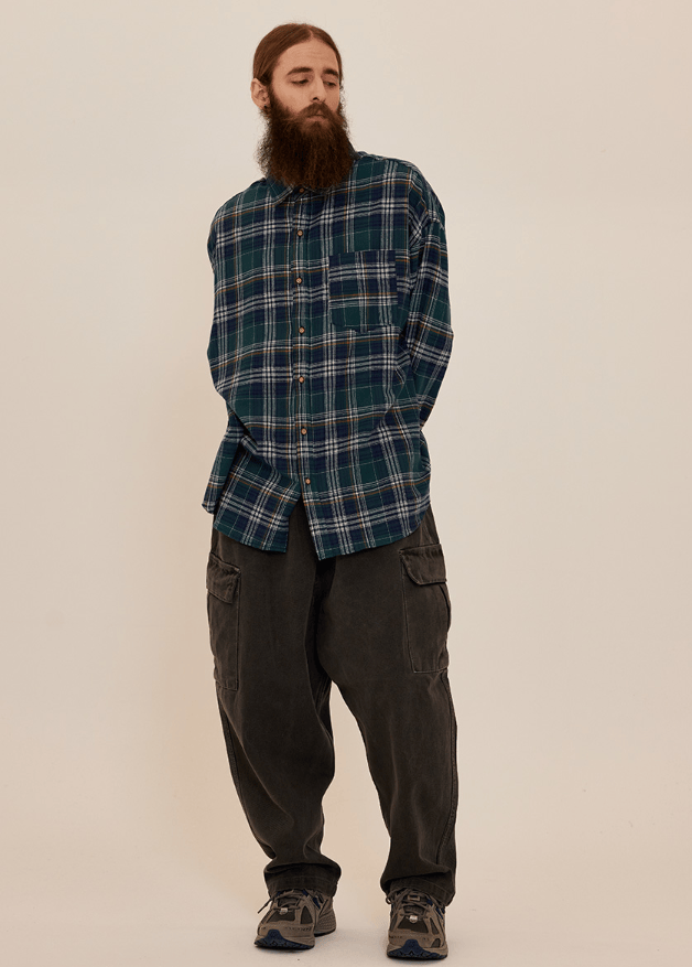 TryTryLook AI fashion example https://static-1326352035.cos.ap-guangzhou.myqcloud.com/style/75ca622d-4c2f-4068-b4e5-22694c5a9a89.png