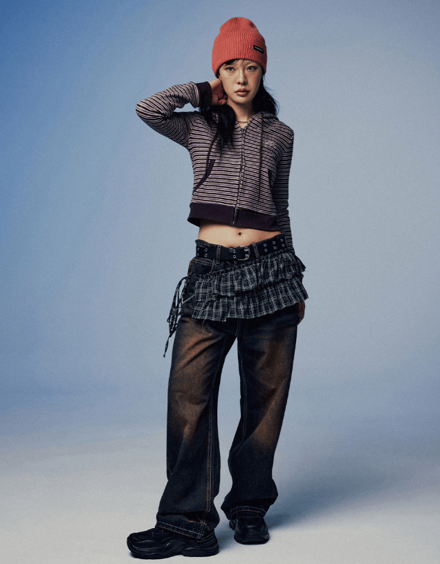 TryTryLook AI fashion example https://static-1326352035.cos.ap-guangzhou.myqcloud.com/style/796e4247-bb7a-4664-b30e-2c7f5c2de45d.png
