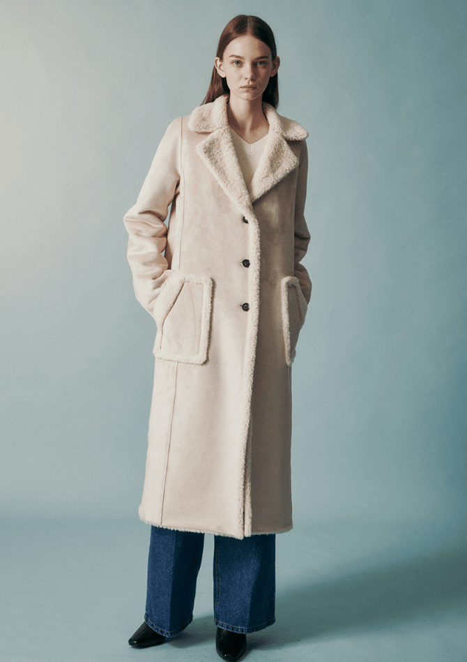 TryTryLook AI fashion example https://static-1326352035.cos.ap-guangzhou.myqcloud.com/style/96389e3b-bd2d-4b08-b6ab-46699f3dcbfc.png