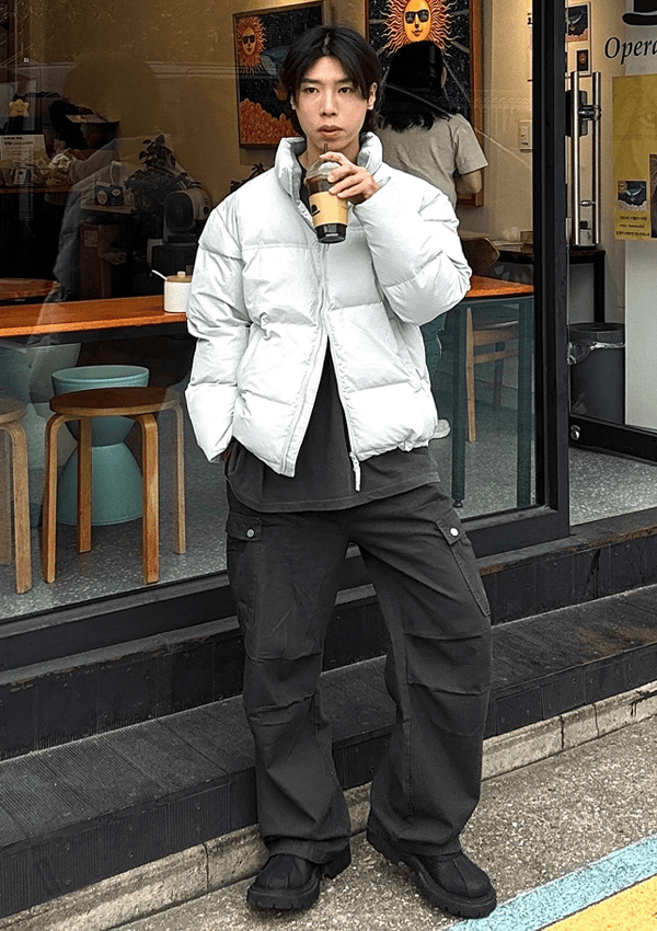 TryTryLook AI fashion example https://static-1326352035.cos.ap-guangzhou.myqcloud.com/style/d490ad51-6a9b-4fe8-ad94-f3da32cdf7c2.png